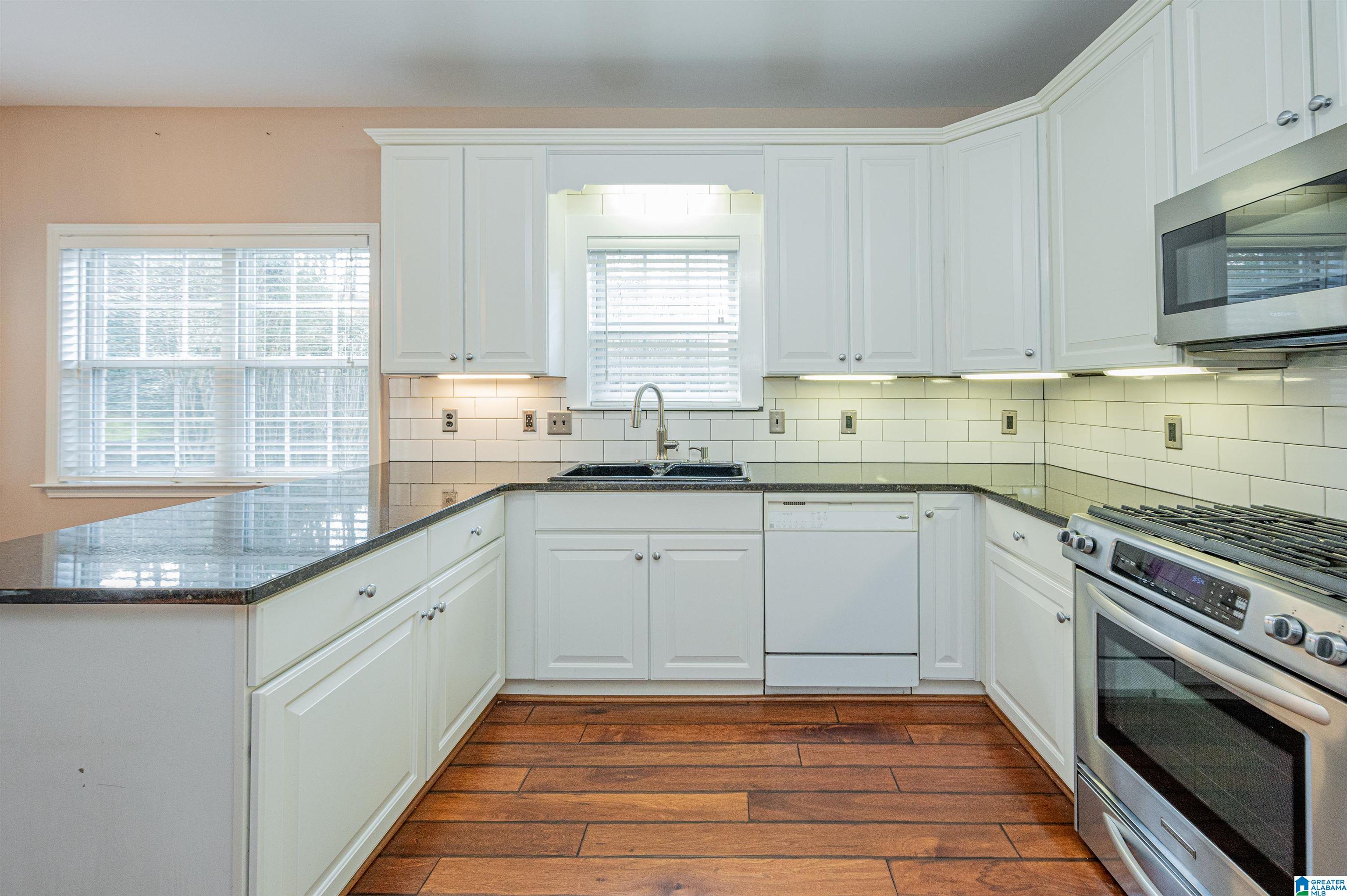 1838 Parkside Circle Birmingham, AL 35209 - Photo 12 of 41