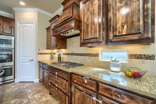 $3,750 | 7119 Isle Royale Lane, Irving, TX 75063