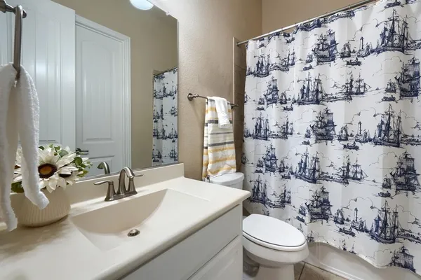 $3,750 | 7119 Isle Royale Lane, Irving, TX 75063