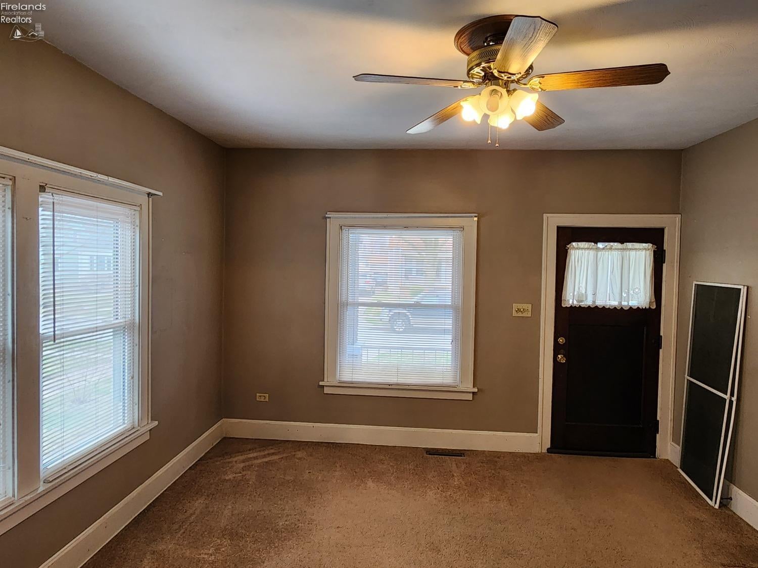 1114 Hollyrood Road Sandusky, OH 44870 - Photo 17 of 24 Gallery Image 17