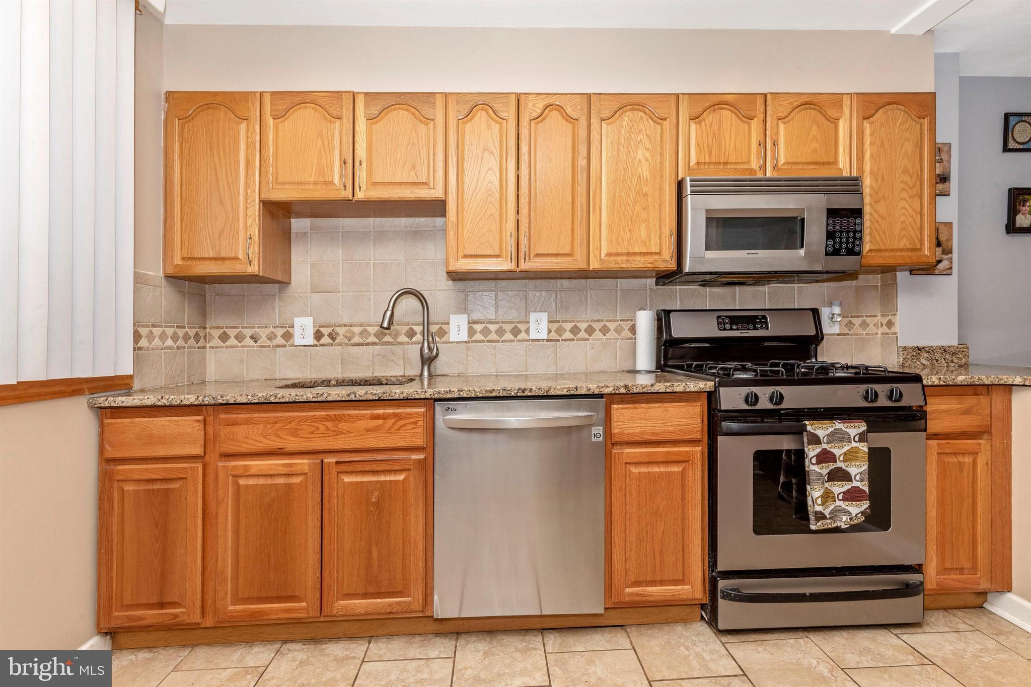 4208 Whiting Road Philadelphia, PA 19154 - Photo 14 of 33 Gallery Image 14