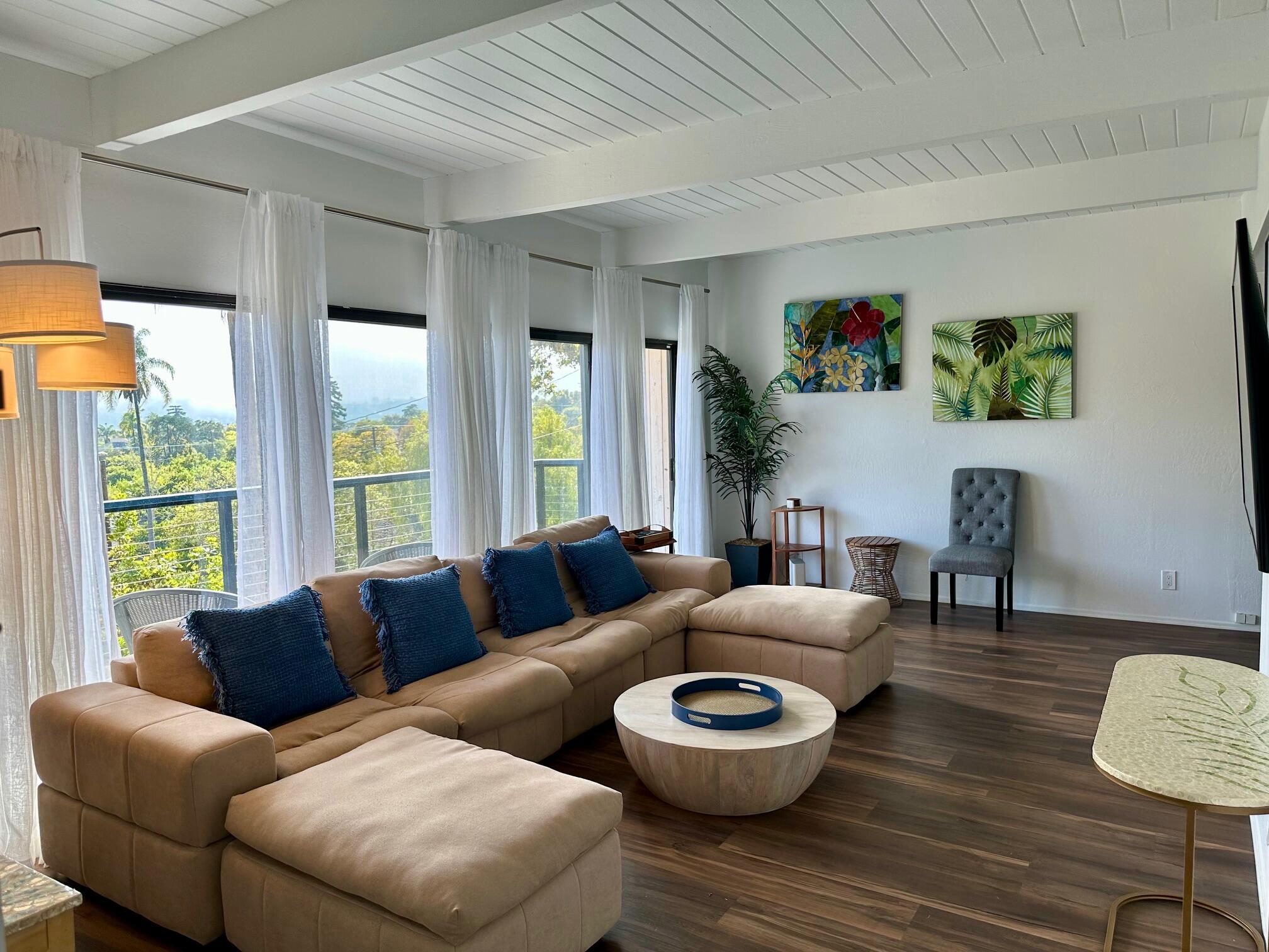 514 East Islay Street, Unit A&B Santa Barbara, CA 93101 - Photo 4 of 18 IMG_5130