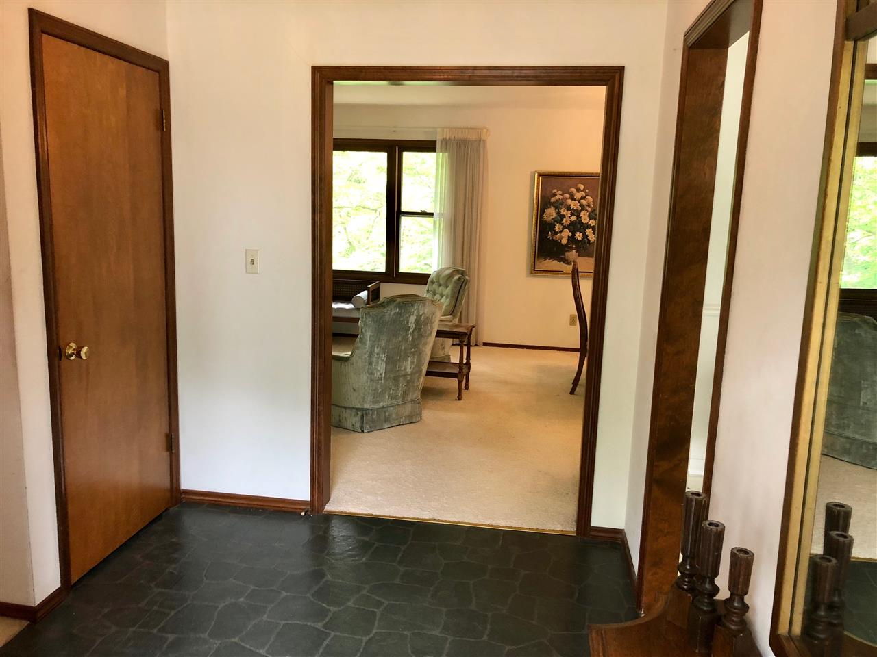 618 North Park Ridge Road Bloomington, IN 47408 - Photo 2 of 10