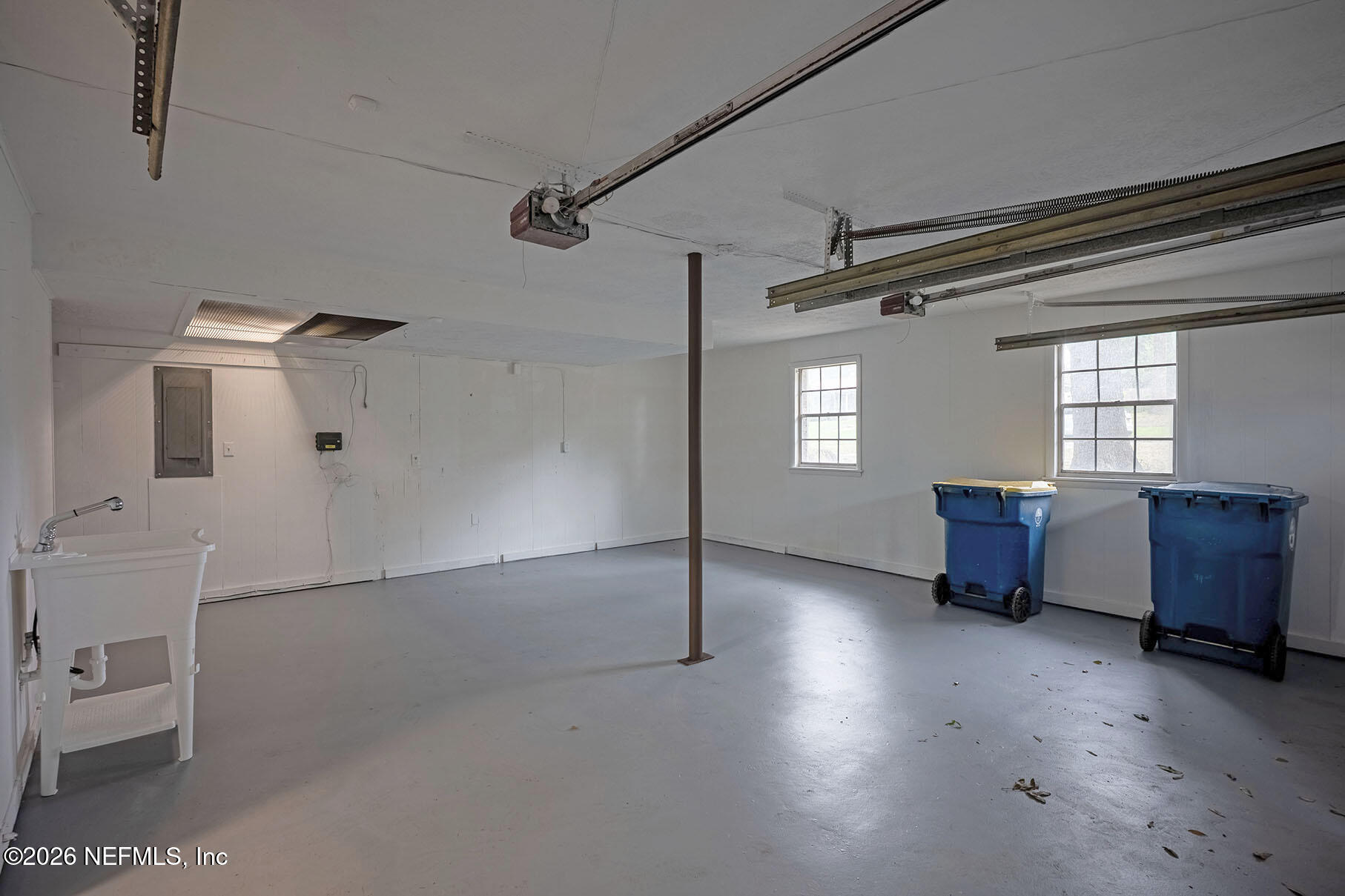 4061 Heath Road Jacksonville, FL 32277 - Photo 43 of 52 42 Garage