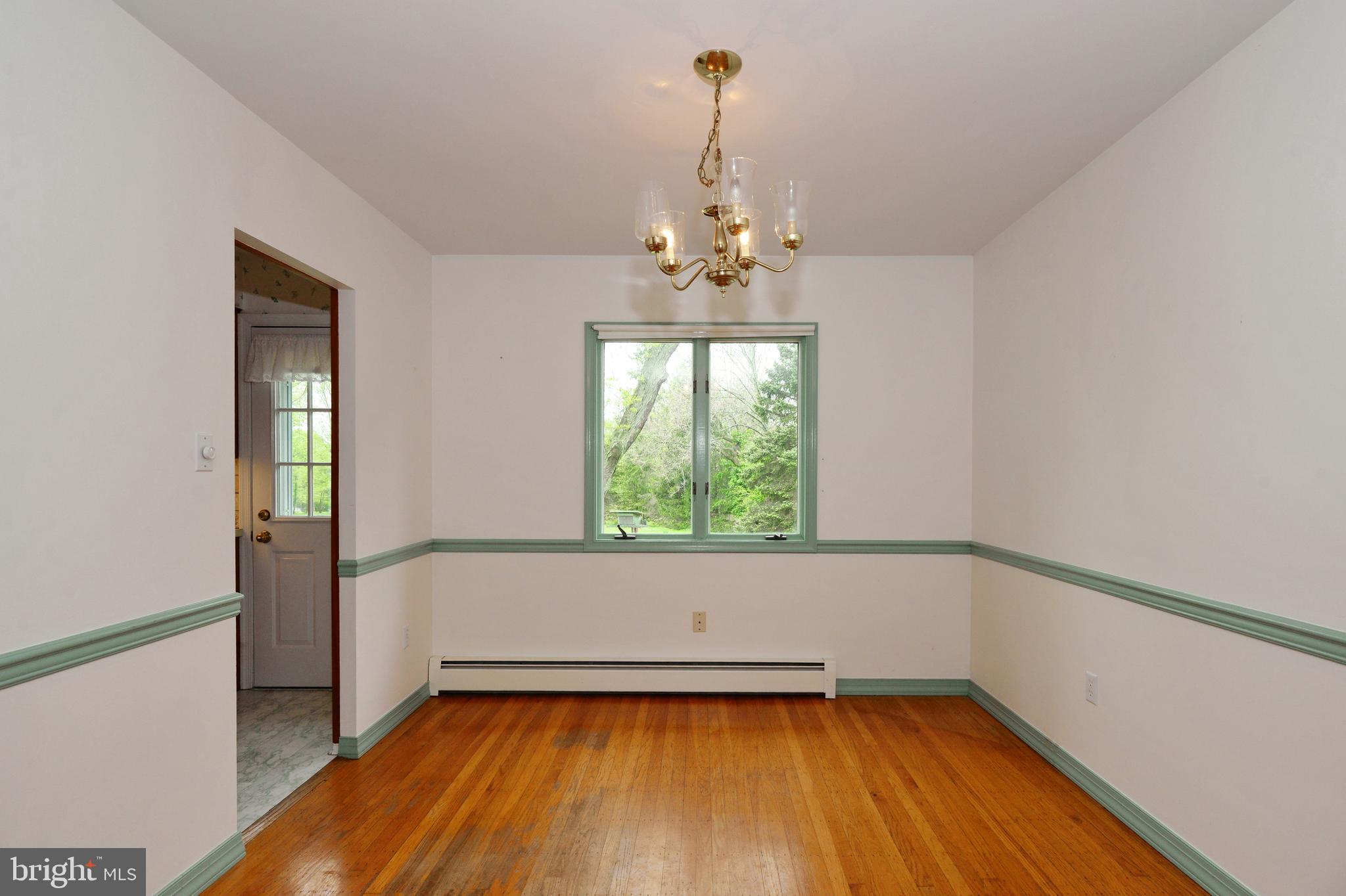 479 Quarry Road Harleysville, PA 19438 - Photo 13 of 33 Dining Room features Chair Rail