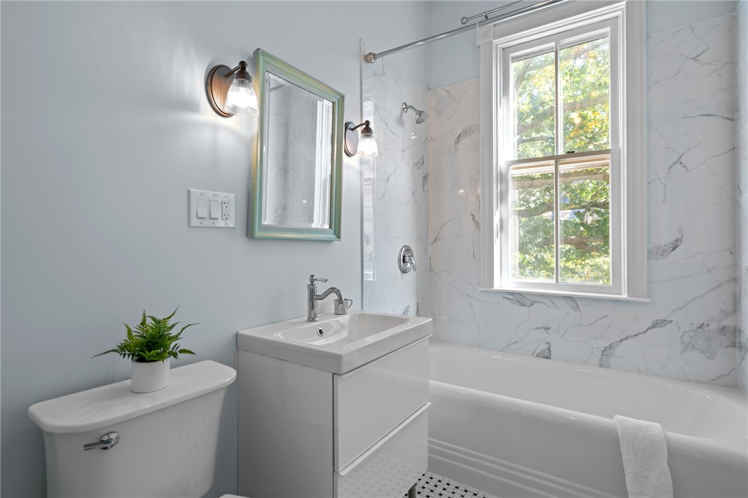 10 Wood Street, Unit 2 Providence, RI 02909 - Photo 12 of 37