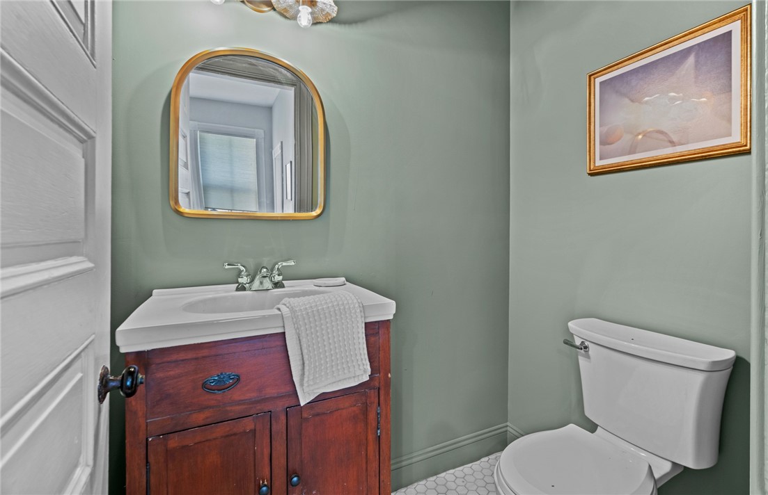 10 Wood Street, Unit 2 Providence, RI 02909 - Photo 21 of 37