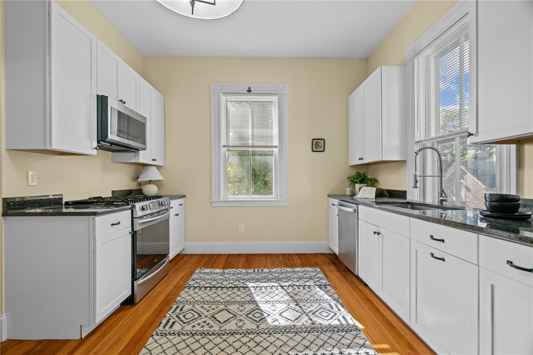 10 Wood Street, Unit 2 Providence, RI 02909 - Photo 23 of 37