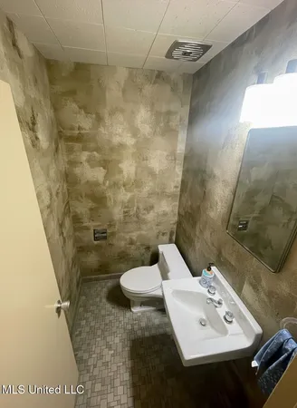 $355,000 | 101 Riverside Street, Vidalia, LA 71373