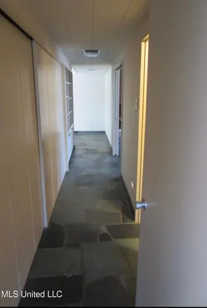 $355,000 | 101 Riverside Street, Vidalia, LA 71373