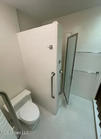 $355,000 | 101 Riverside Street, Vidalia, LA 71373