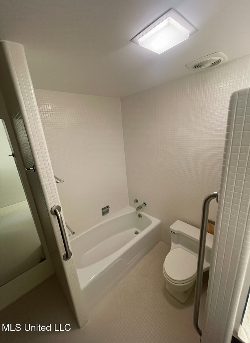 101 Riverside Street Vidalia, LA 71373 - Photo 48 of 68 IMG_9368