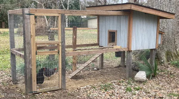 $355,000 | 101 Riverside Street, Vidalia, LA 71373