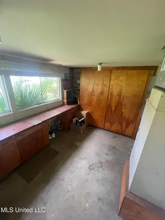 $355,000 | 101 Riverside Street, Vidalia, LA 71373