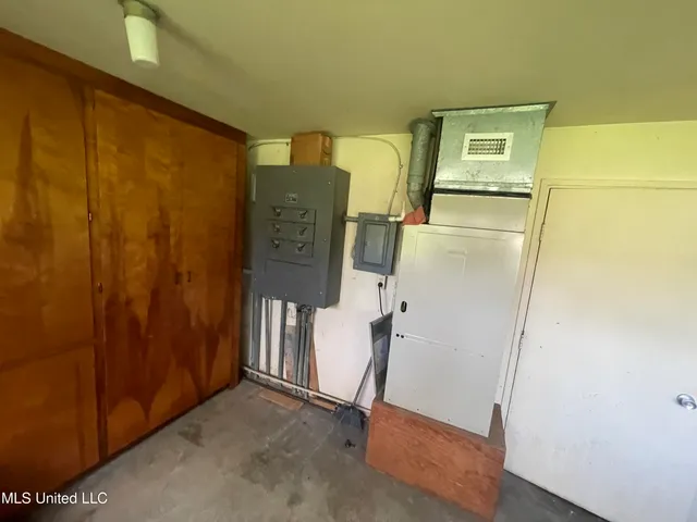 $365,000 | 101 Riverside Street, Vidalia, LA 71373