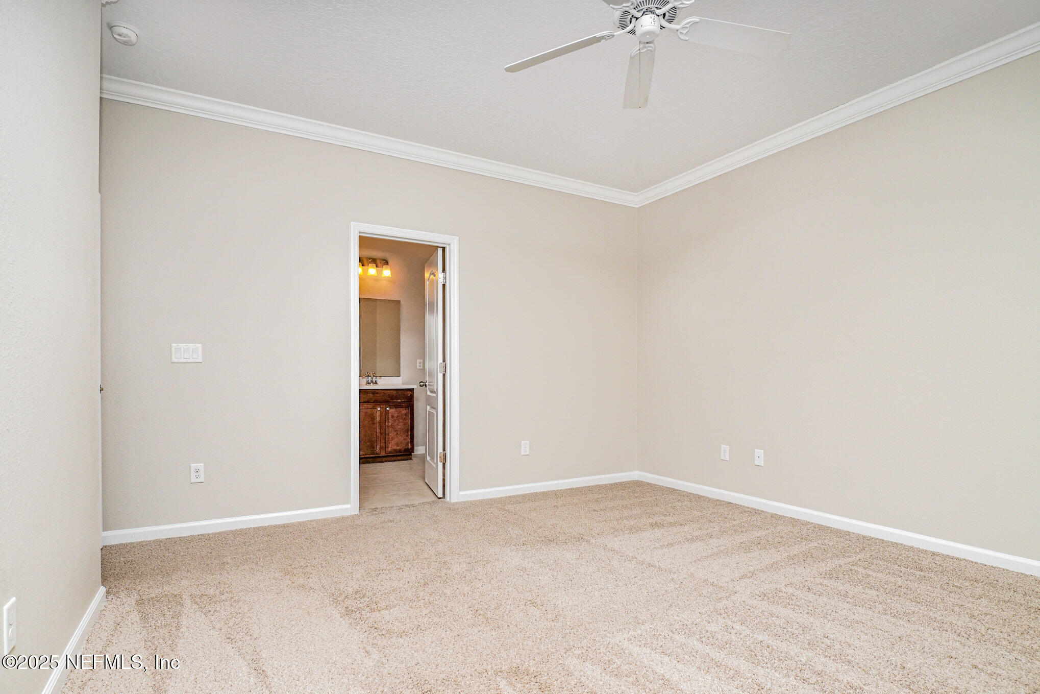 16199 Tisons Bluff Road Jacksonville, FL 32218 - Photo 8 of 24 012_file_54