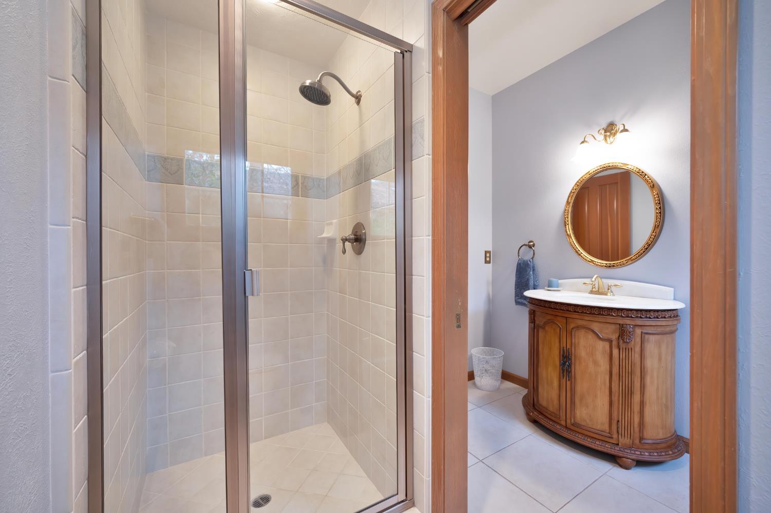 6408 Puerto Drive Rancho Murieta, CA 95683 - Photo 19 of 49 First floor full bath.