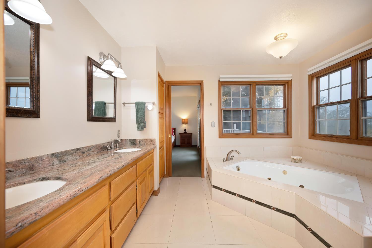 6408 Puerto Drive Rancho Murieta, CA 95683 - Photo 21 of 49 Primary bath.