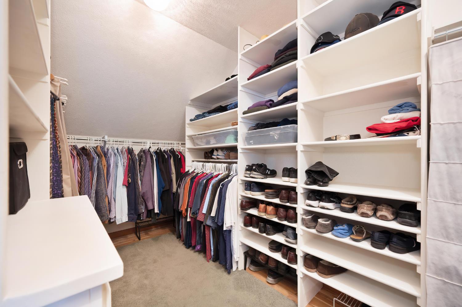 6408 Puerto Drive Rancho Murieta, CA 95683 - Photo 22 of 49 Primary walk-in closet.