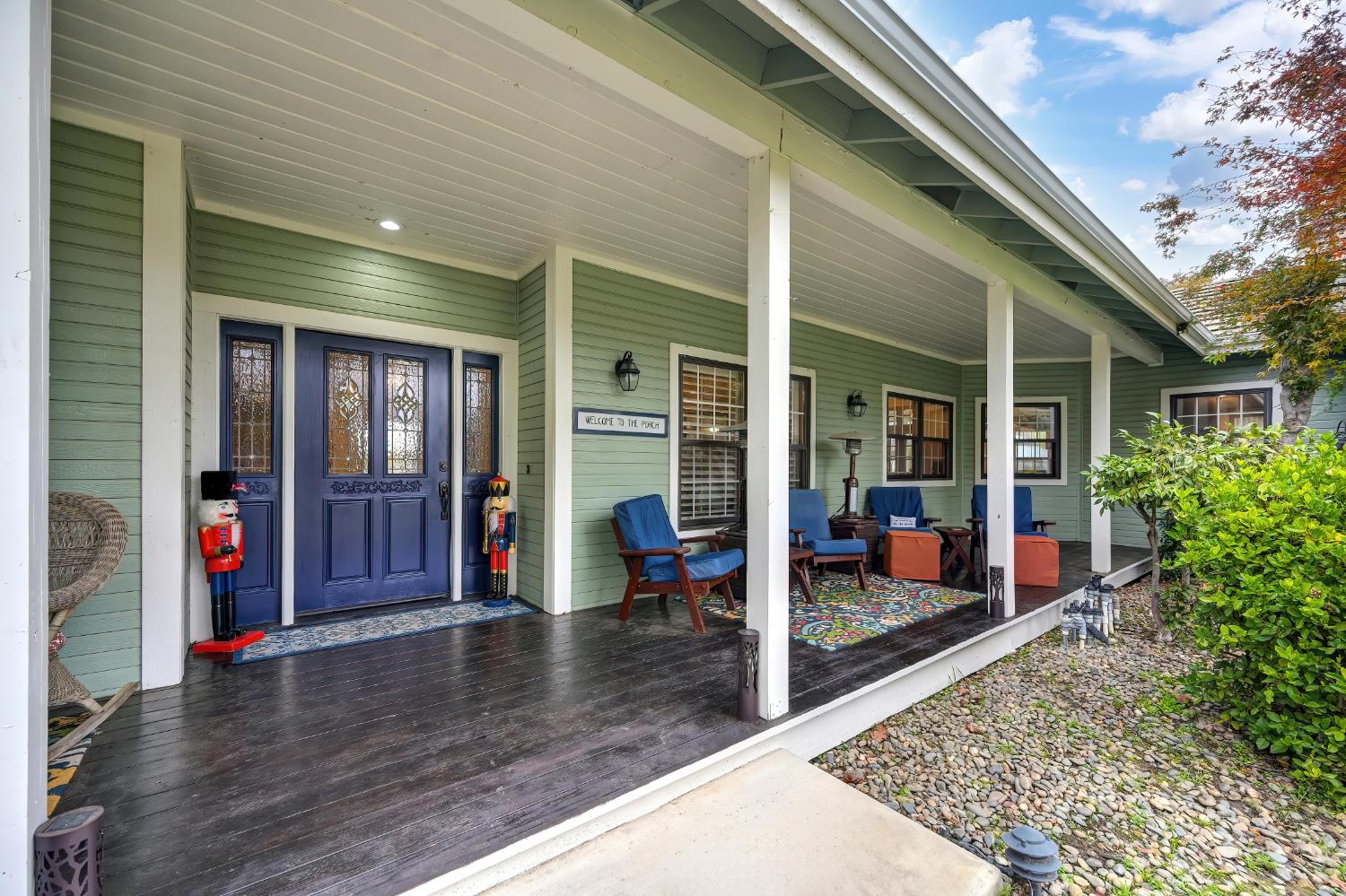 6408 Puerto Drive Rancho Murieta, CA 95683 - Photo 27 of 49 Large front porch - the perfect sitting spot!