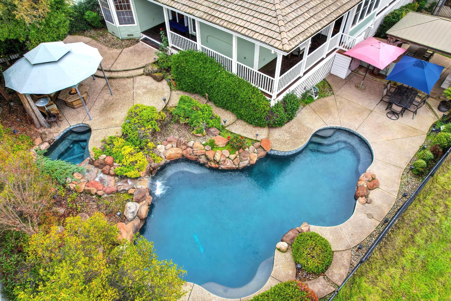 6408 Puerto Drive Rancho Murieta, CA 95683 - Photo 40 of 49 Overhead view of the pool and patio.