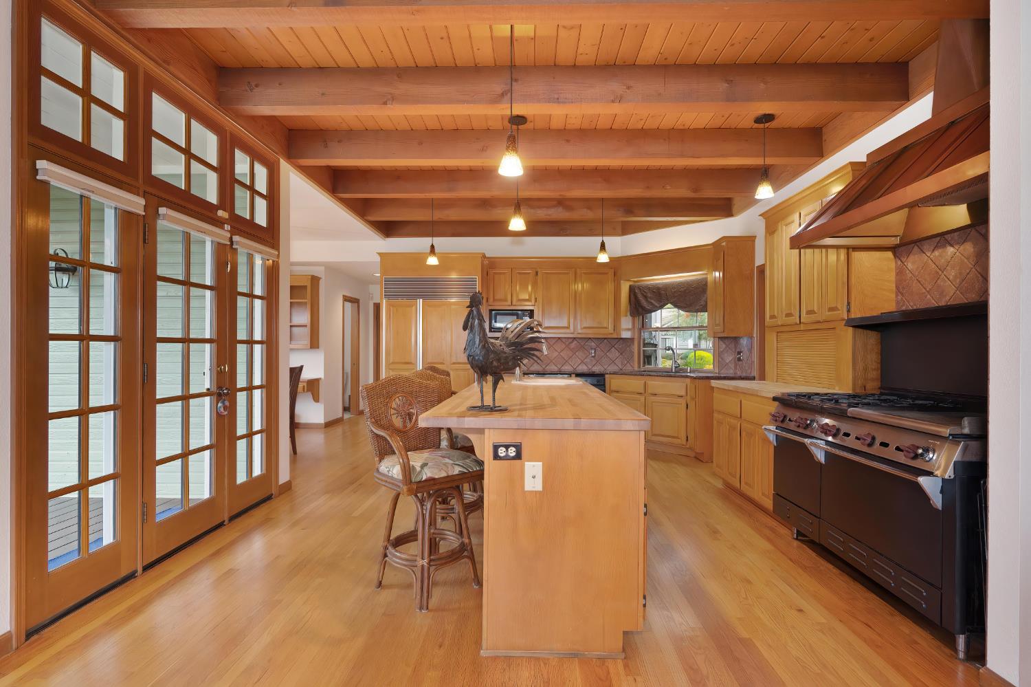 6408 Puerto Drive Rancho Murieta, CA 95683 - Photo 6 of 49 Alternate view of the beautiful kitchen.