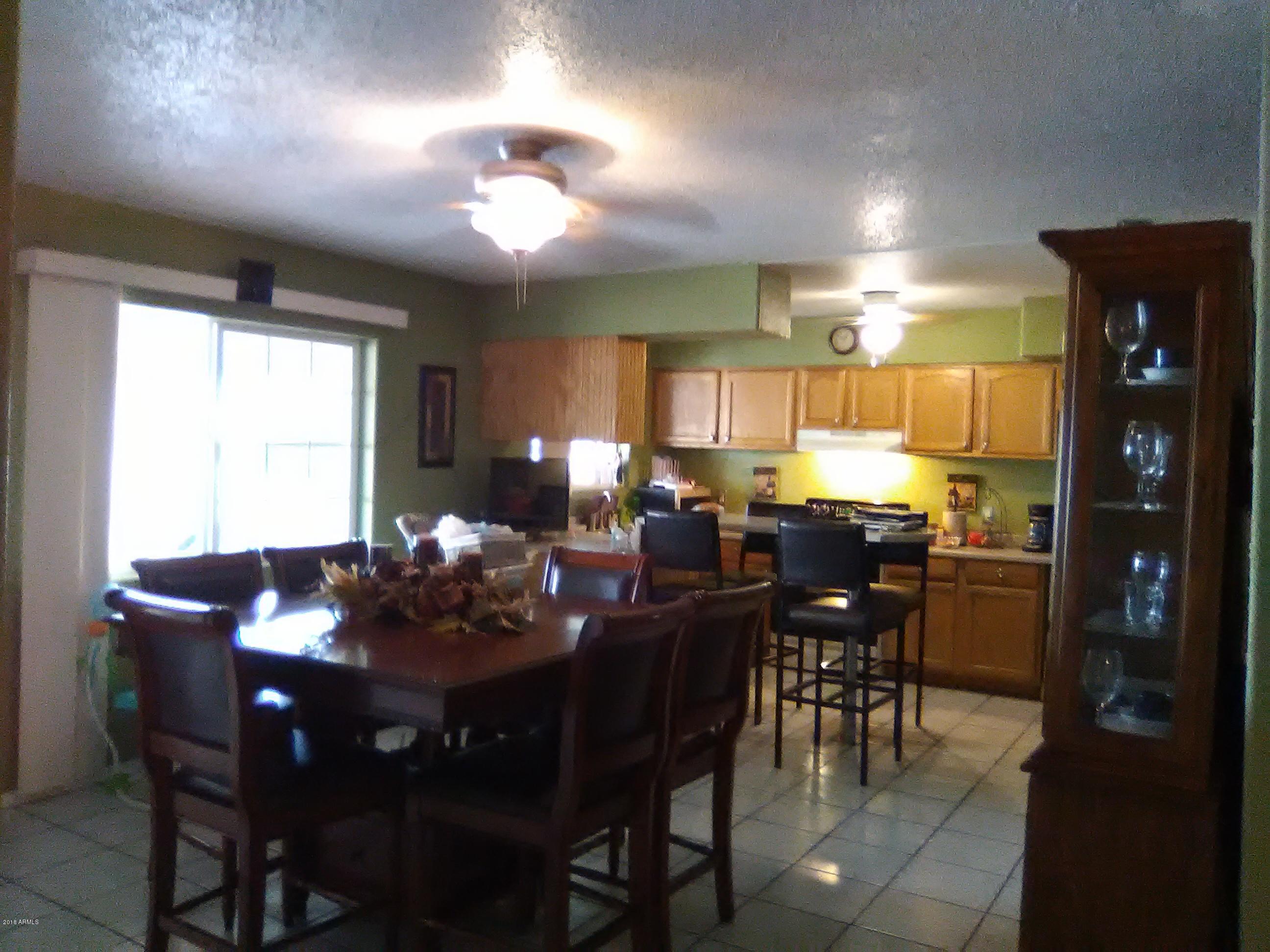 6101 West Cheery Lynn Road Phoenix, AZ 85033 - Photo 3 of 11 CHERRY