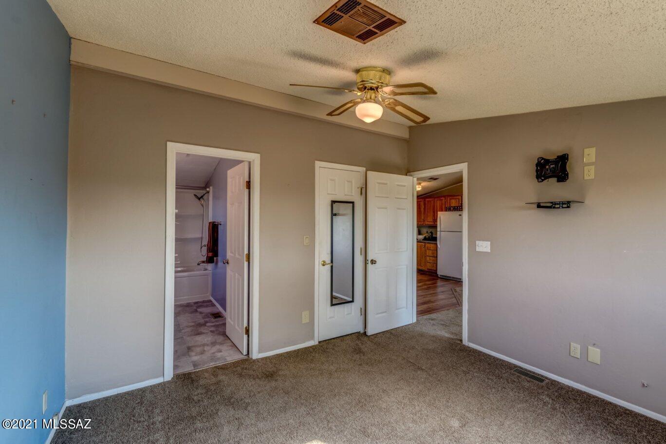 6644 North Van Ark Road Tucson, AZ 85743 - Photo 10 of 28