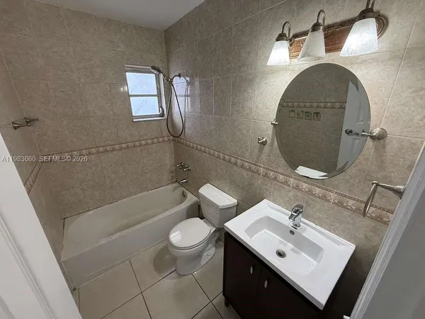 $2,500 | 4050 Northwest 135th Street, Unit 161, Opa-Locka, FL 33054
