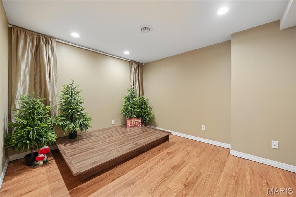 1059 Huthmaker Road Kirkwood, MO 63122 - Photo 27 of 39 Gallery Image 27