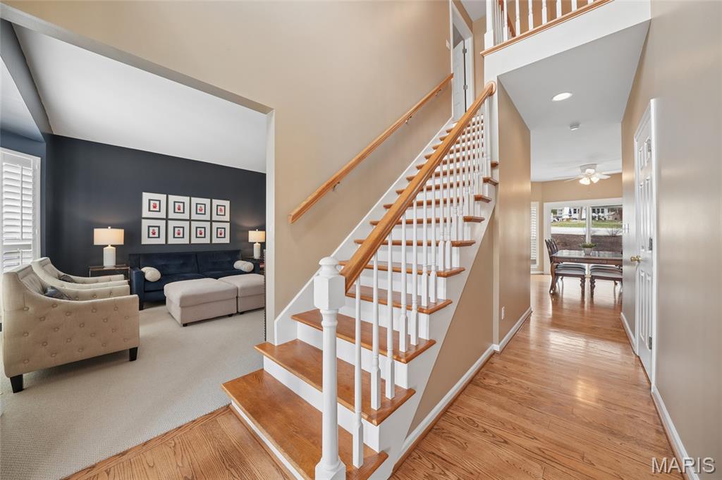 1059 Huthmaker Road Kirkwood, MO 63122 - Photo 4 of 39 Gallery Image 4