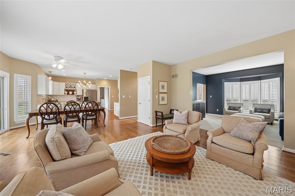 1059 Huthmaker Road Kirkwood, MO 63122 - Photo 10 of 39 Gallery Image 10