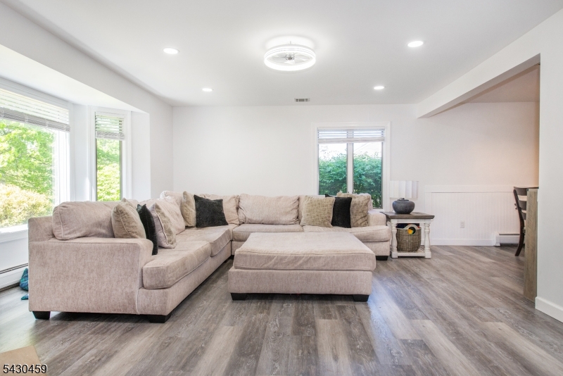20 Knob Hill Road Hackettstown, NJ 07840 - Photo 16 of 35