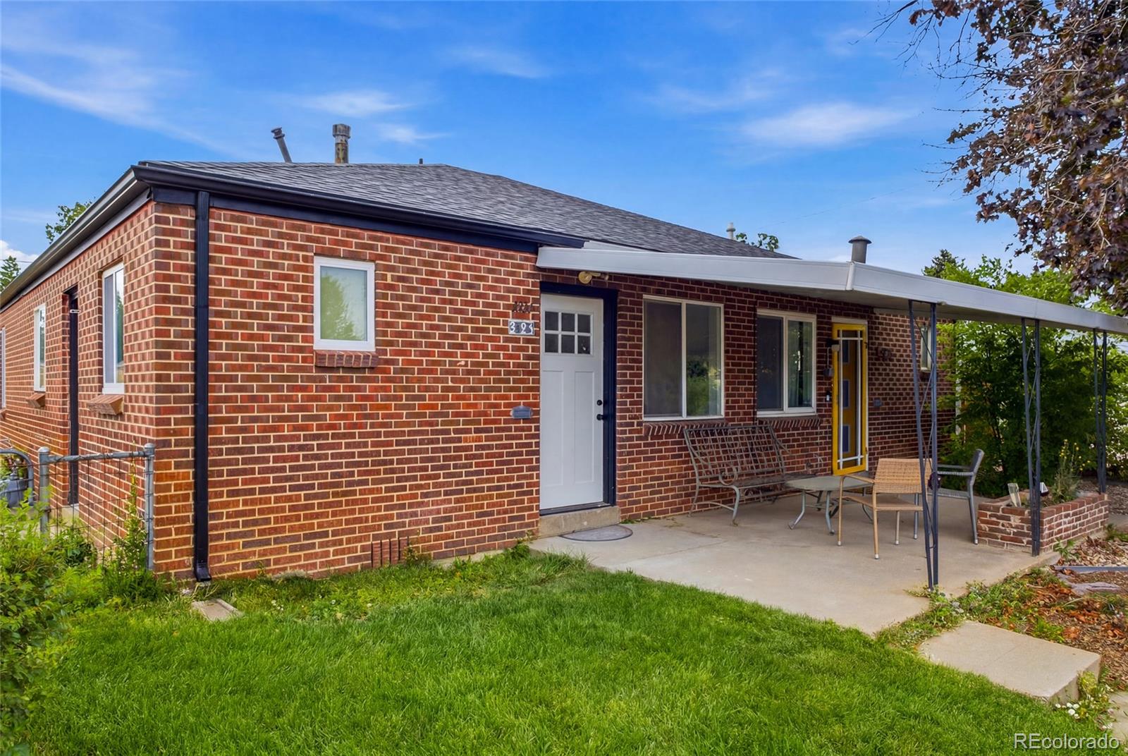 2823 Madison Street Denver, CO 80205 - Photo 4 of 22