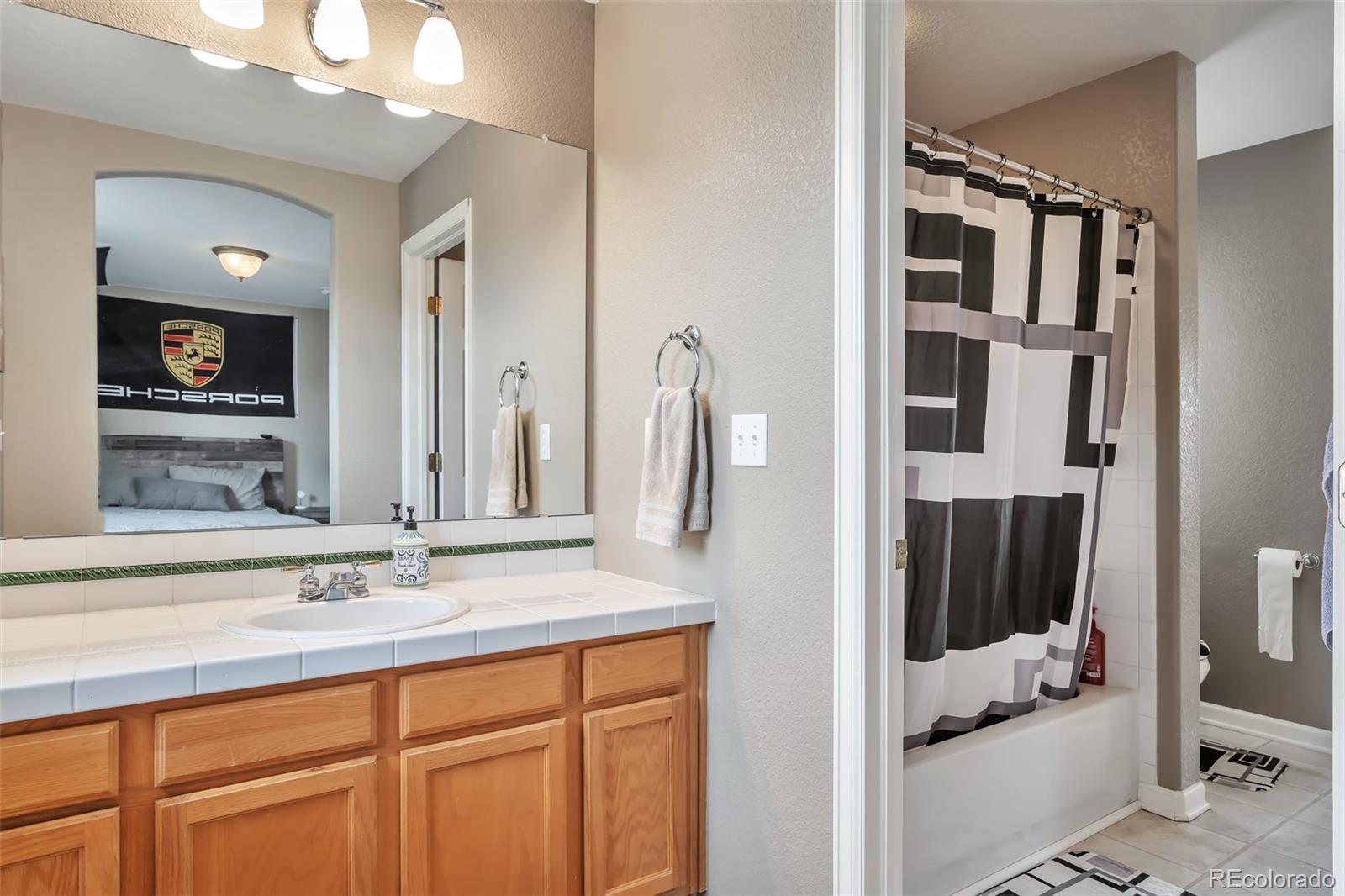 10695 Wynspire Road Highlands Ranch, CO 80130 - Photo 18 of 30