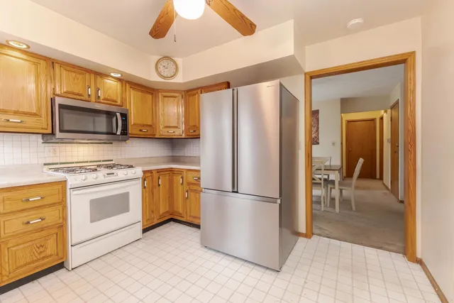 $214,900 | 118 Gottlieb Court, Creve Coeur, IL 61610