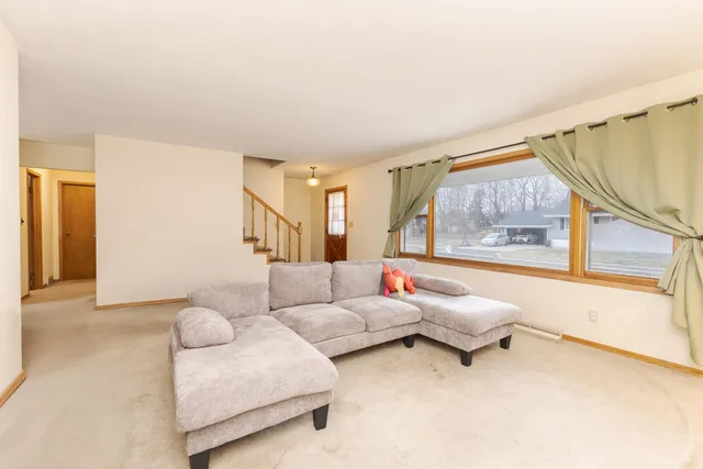 $214,900 | 118 Gottlieb Court, Creve Coeur, IL 61610