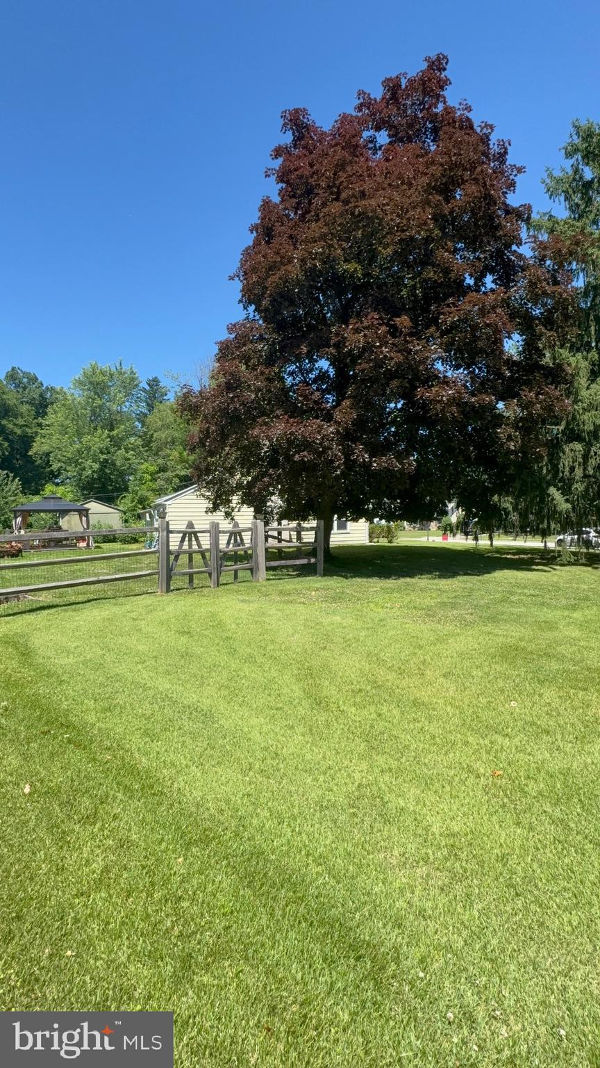 426 Norfolk Road Flourtown, PA 19031 - Photo 18 of 19