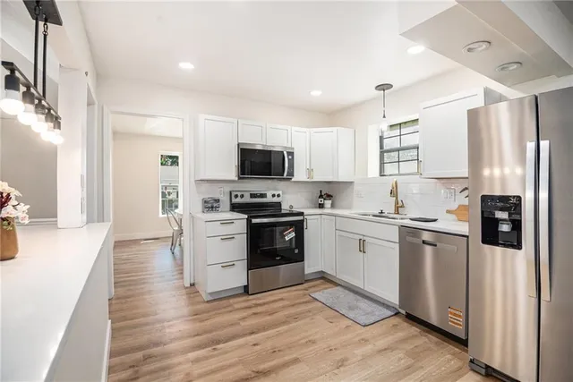 $324,000 | 13304 Corrington Avenue, Grandview, MO 64030