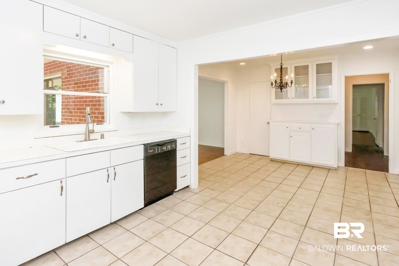 4307 Coalesway Drive Mobile, AL 36693 - Photo 5 of 20
