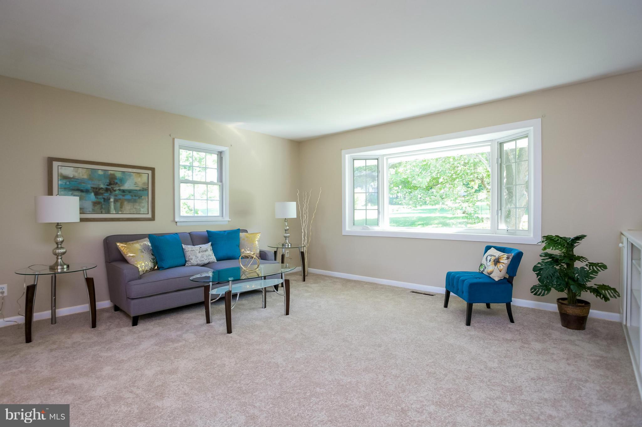 2408 Raintree Avenue Westminster, MD 21157 - Photo 4 of 30 Living Room