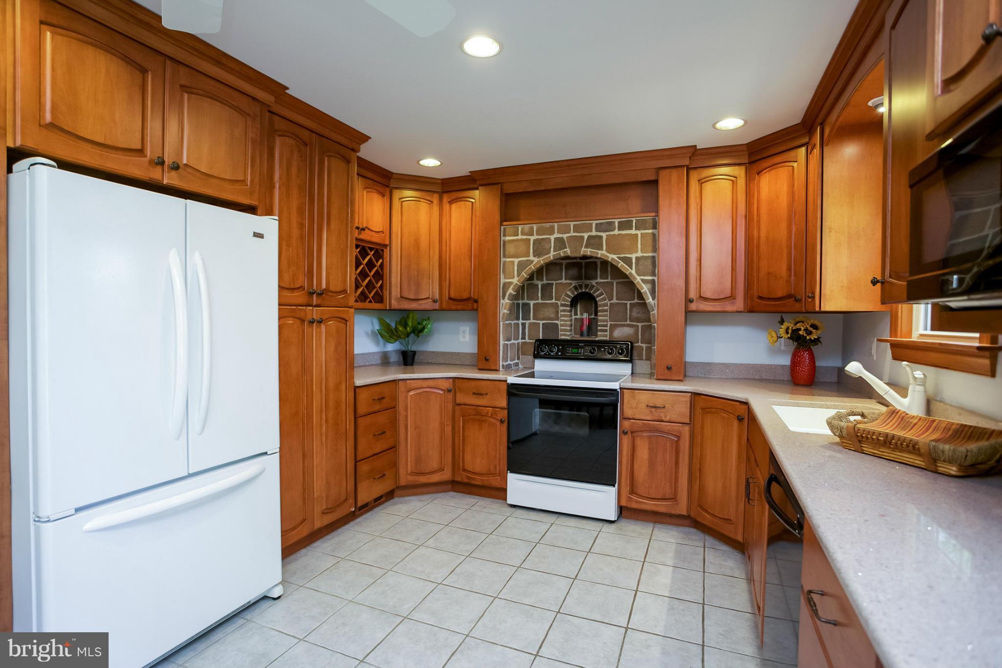 2408 Raintree Avenue Westminster, MD 21157 - Photo 7 of 30 Kitchen