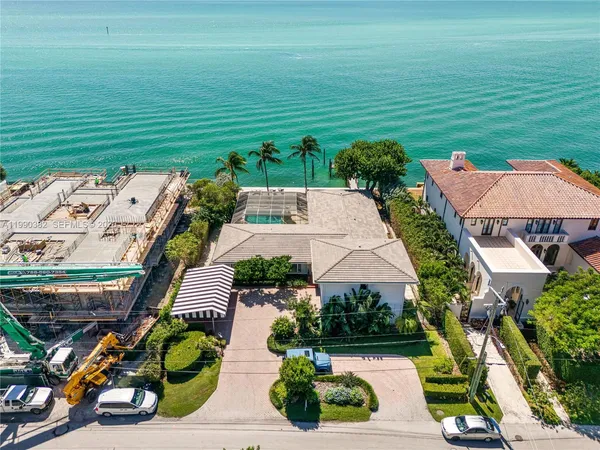$16,800,000 | 640 South Mashta Drive, Key Biscayne, FL 33149