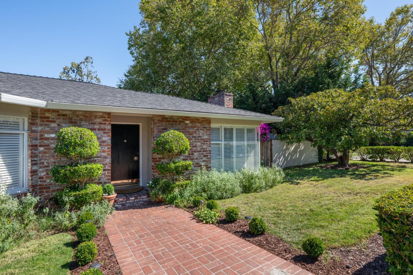 267 Eaton Road San Mateo, CA 94402 - Photo 1 of 34 Gallery Image 1