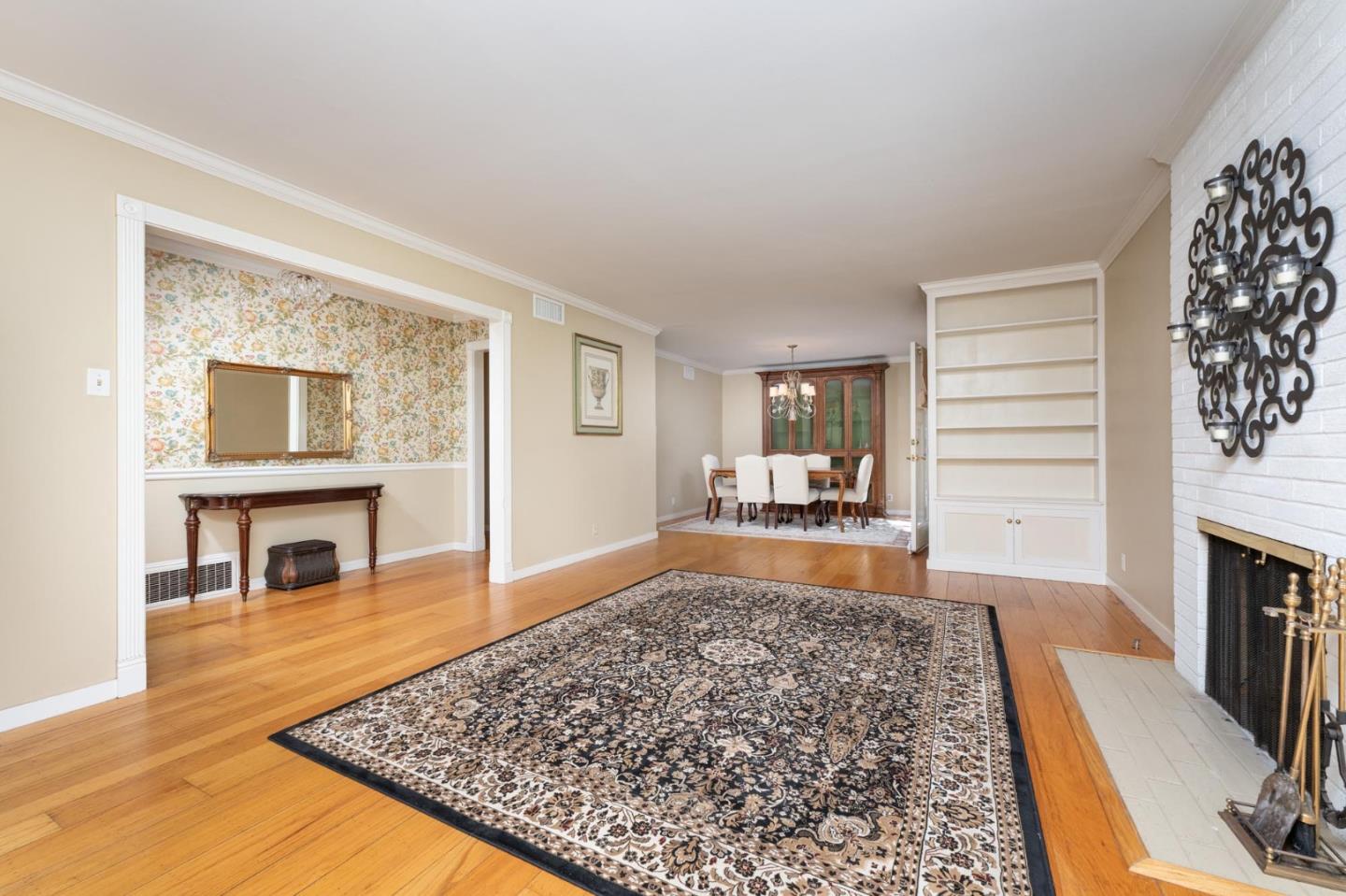 267 Eaton Road San Mateo, CA 94402 - Photo 13 of 34 Gallery Image 13