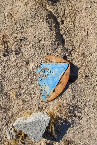 a view of a yard with a mountain