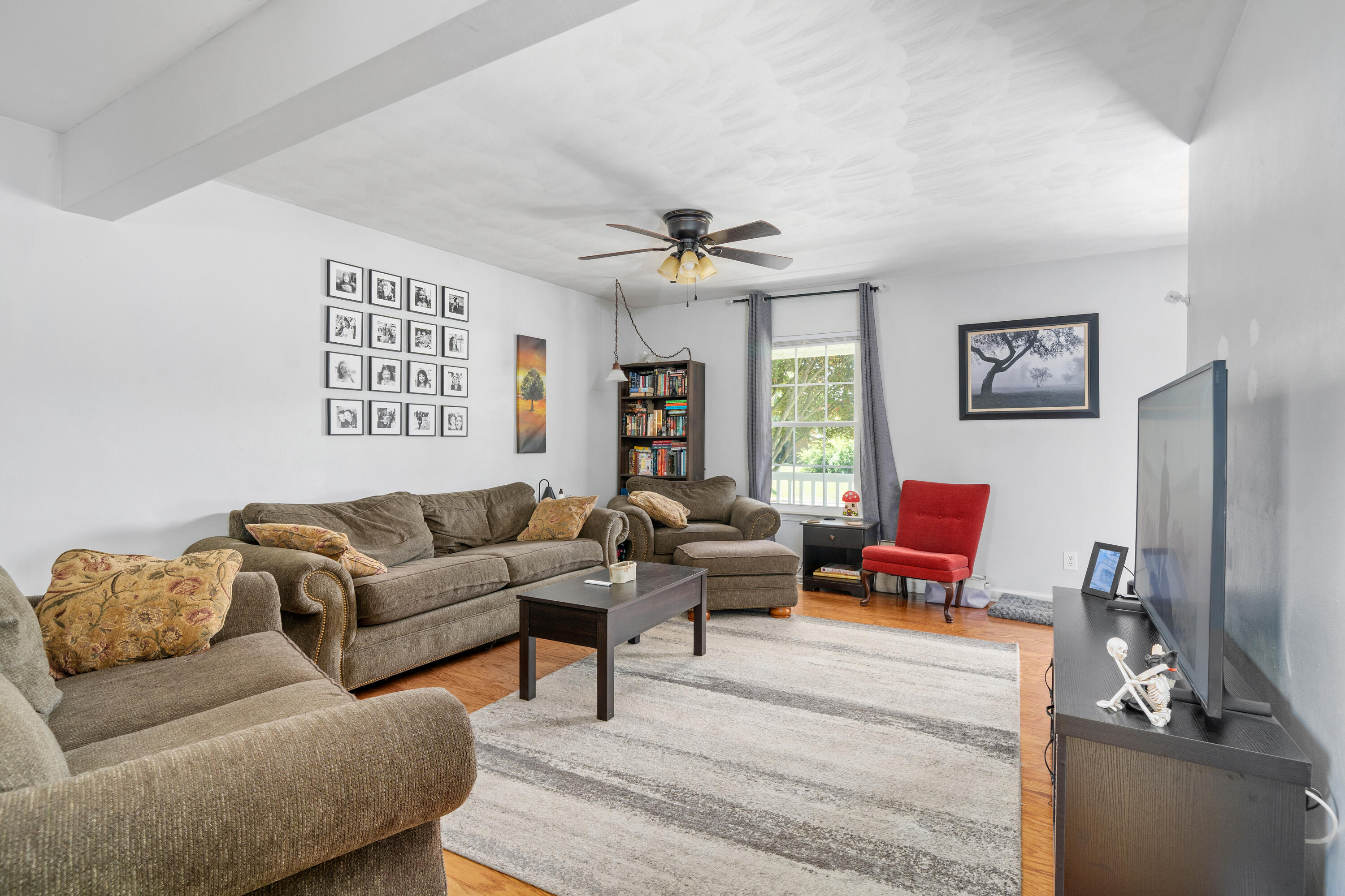 294 Ray Street Roanoke, VA 24019 - Photo 12 of 35 Family Room
