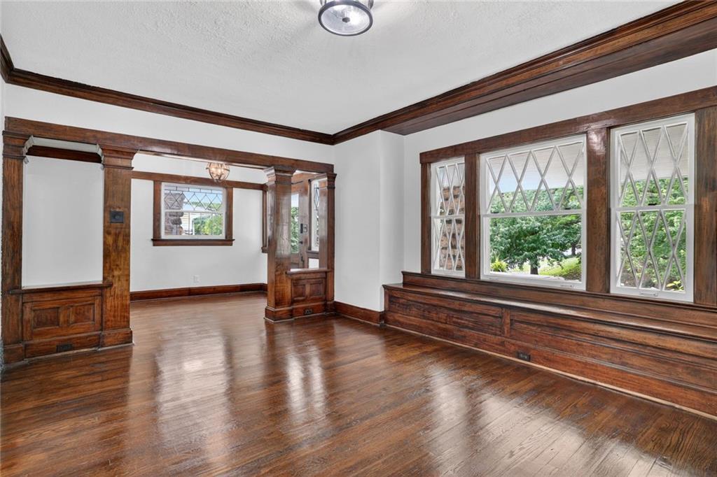3304 West Coleman Road Kansas City, MO 64111 - Photo 8 of 20