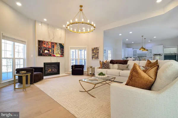 $1,650,000 | 42346 Ponderosa Drive, Chantilly, VA 20152