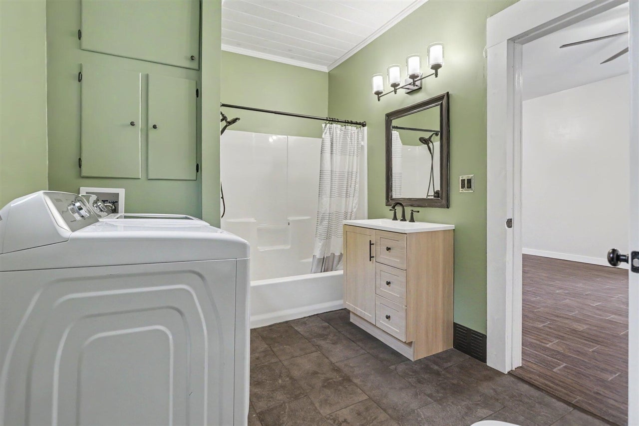 817 West Hanover Street Marshall, MI 49068 - Photo 14 of 27 Gallery Image 14